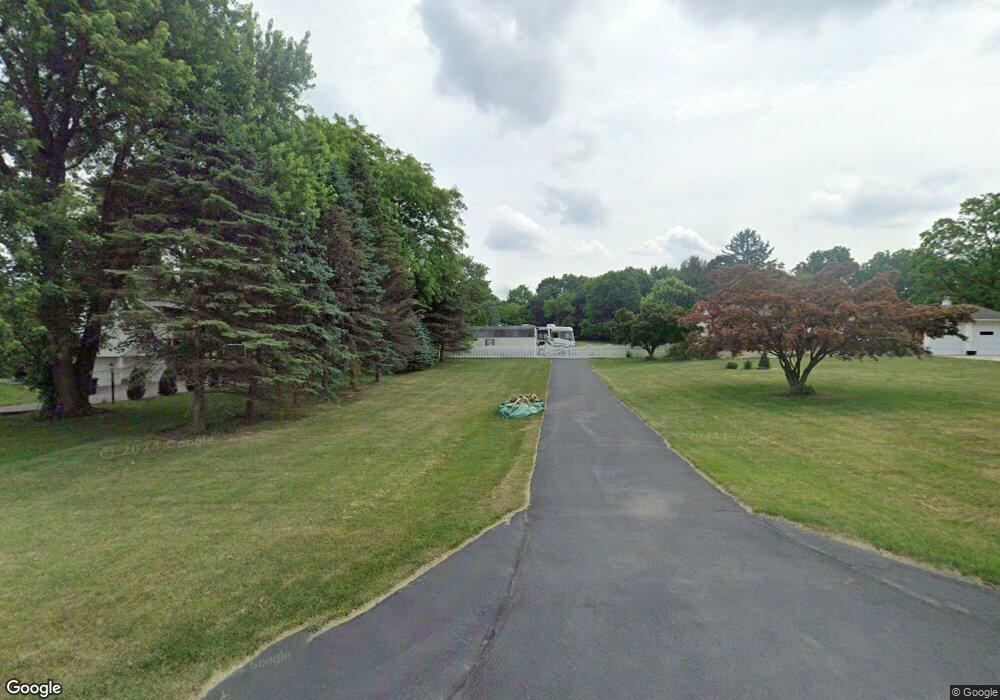 1814 Minesite Rd, Allentown, PA 18103 - photo 1