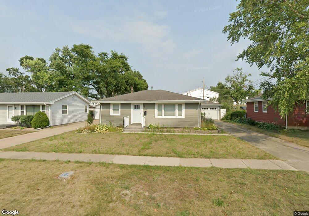 1925 Cach Ln SW, Cedar Rapids, IA 52404 - photo 1