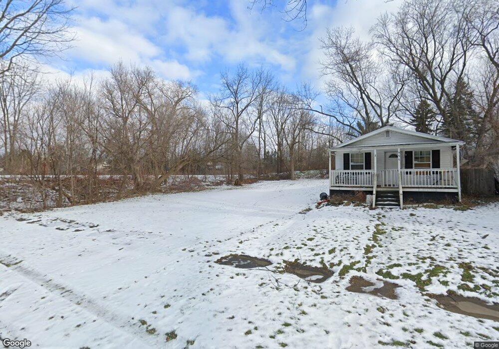 951 Gainey Ave, Flint, MI 48503 - photo 1