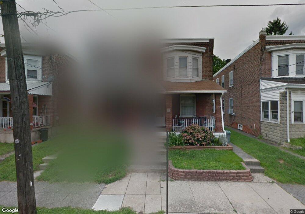 1306 E 9th St, Crum Lynne, PA 19022 - photo 1