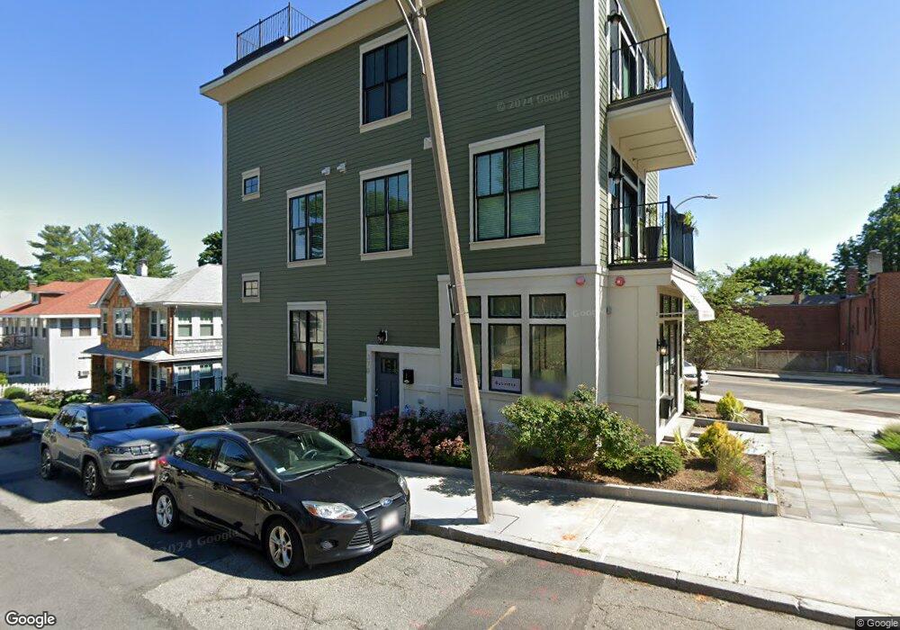 370 Beech St unit 3, Roslindale, MA 02131 - photo 1