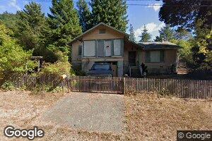 15 Parish Ln, Weott, CA 95571