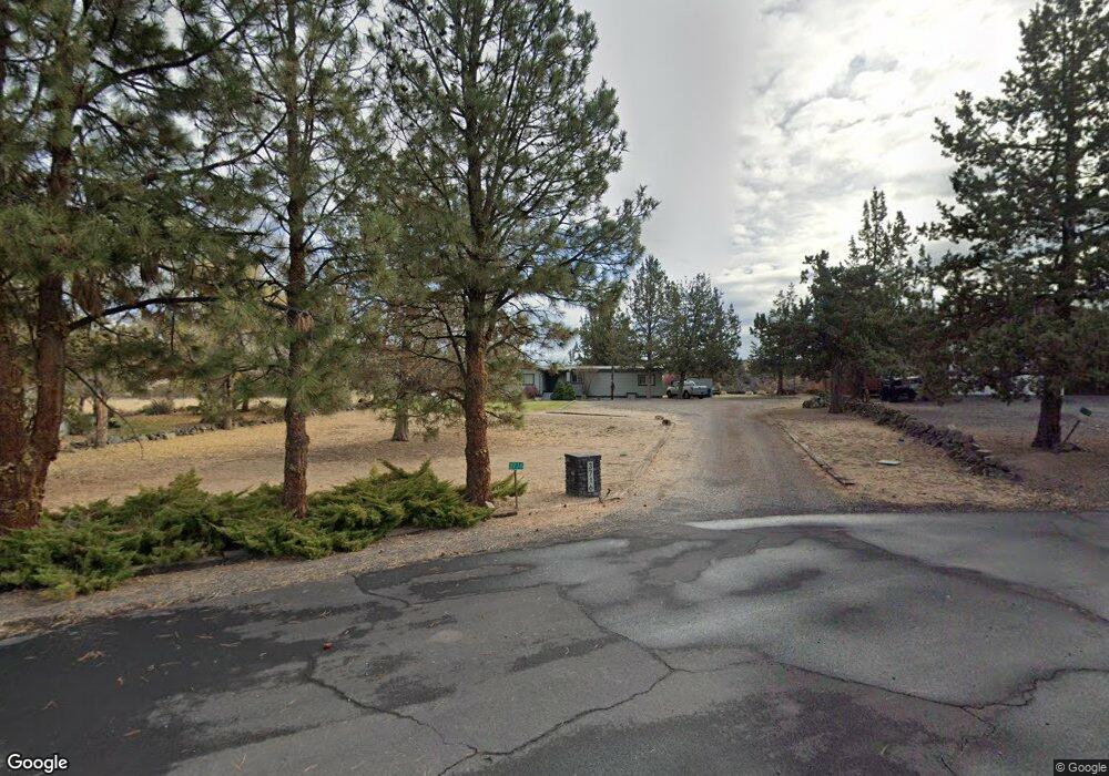 3716 NW Arrowhead Ln, Redmond, OR 97756 - photo 1