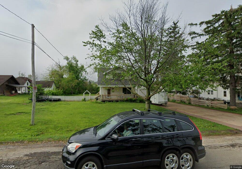 2811 12th Ave SW, Cedar Rapids, IA 52404 - photo 1