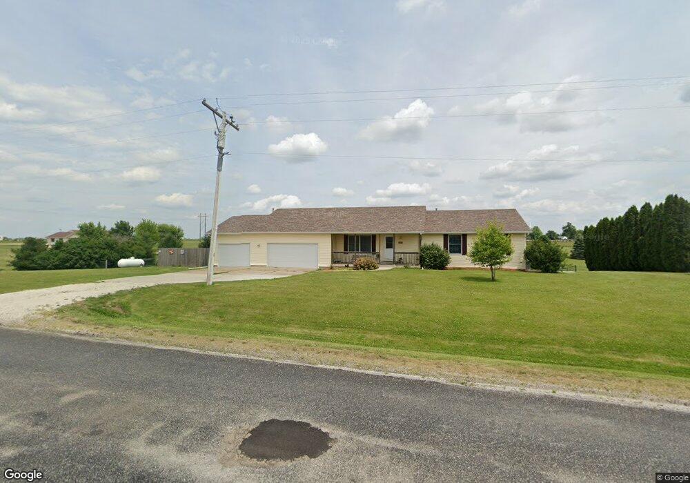 6125 Wisconsin Ave, Davenport, IA 52806 - photo 1