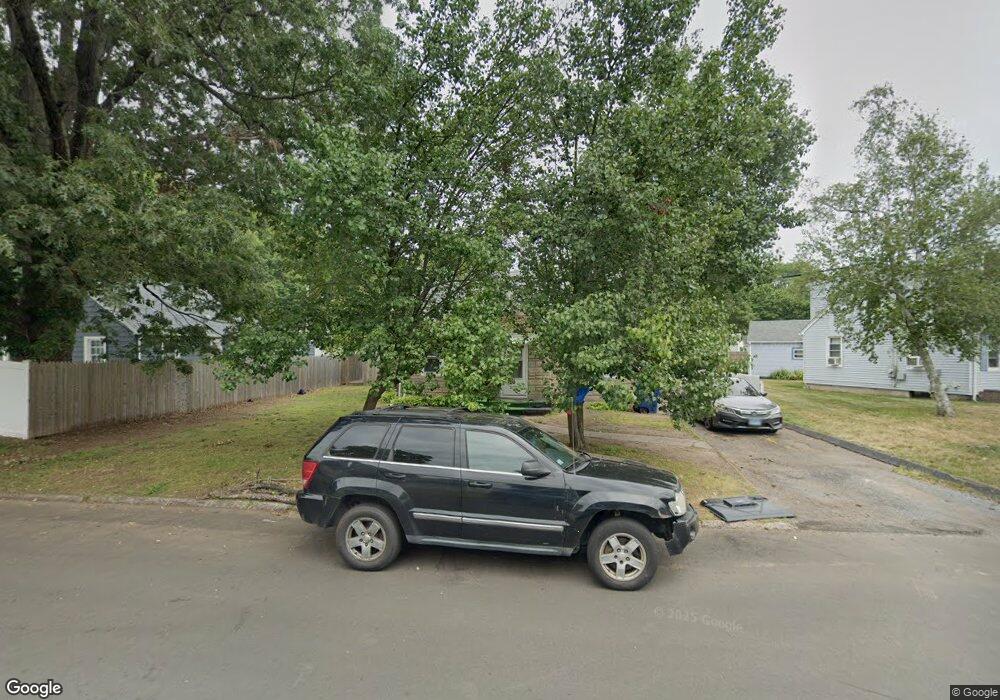 10 Emily Rd, New Haven, CT 06513 - photo 1