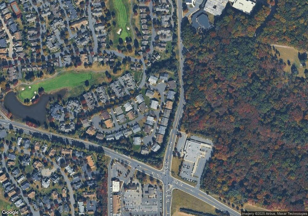 8 Kingston Ct, Monroe Township, NJ 08831 - photo 1