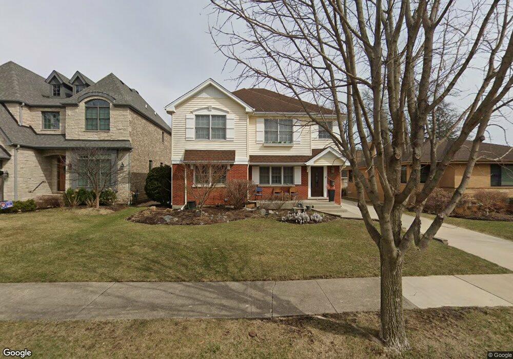 687 S Hawthorne Ave, Elmhurst, IL 60126 - photo 1