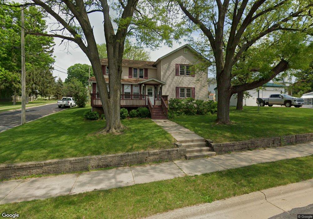 113 N Lafayette St, Argyle, WI 53504 - photo 1