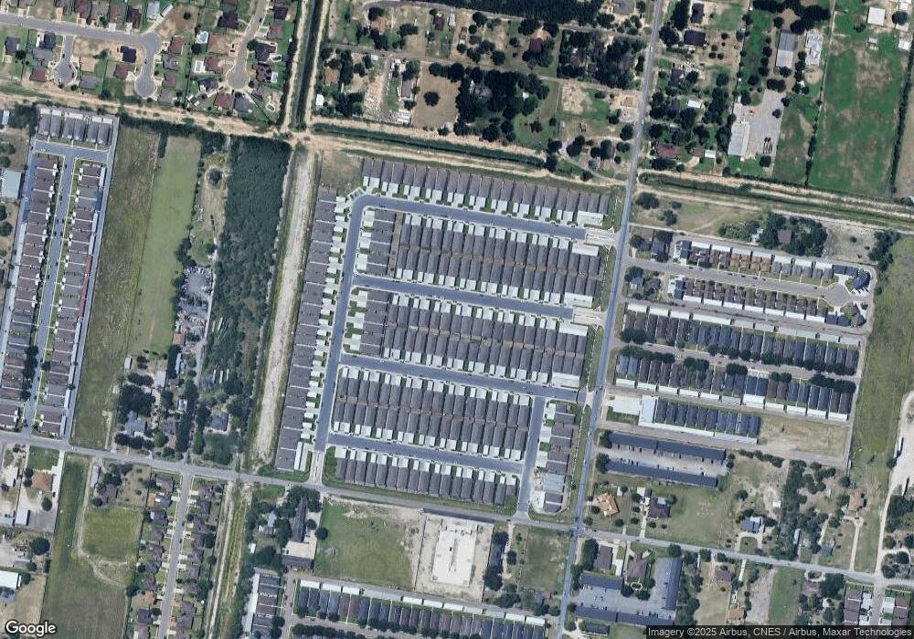 1702 W Powell St, Edinburg, TX 78541 - photo 1