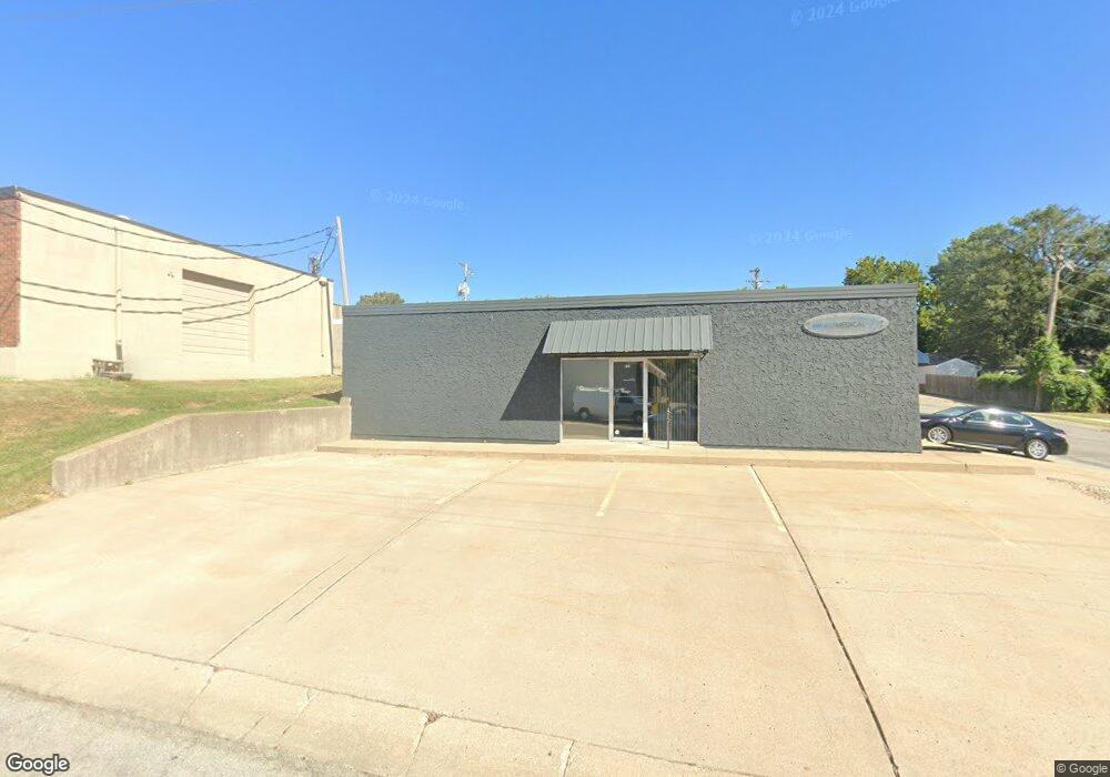 1001 NW Vesper St, Blue Springs, MO 64015 - photo 1