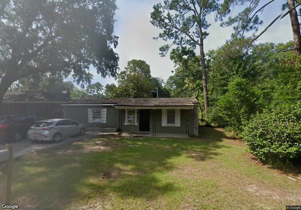 1502 W Lincoln Ave, Albany, GA 31707 - photo 1