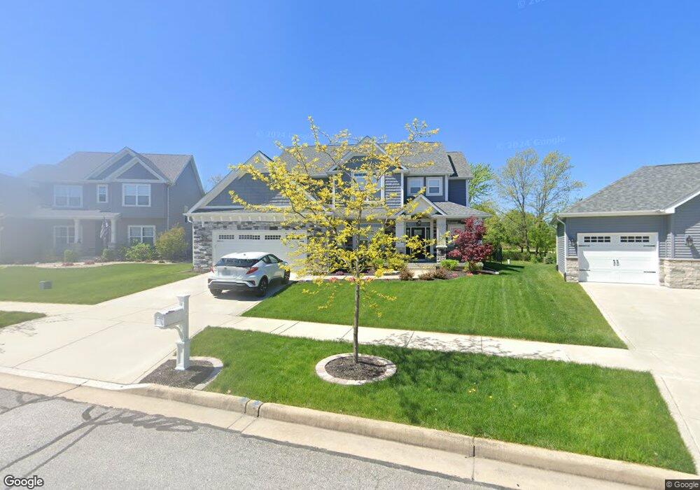 847 Highlands Dr, Crown Point, IN 46307 - photo 1