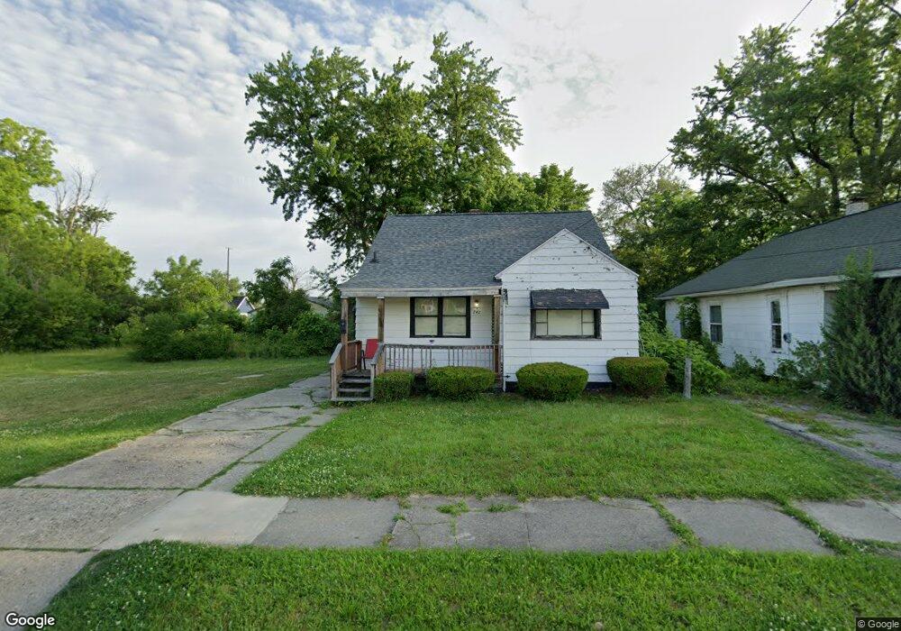 741 E Foss Ave, Flint, MI 48505 - photo 1