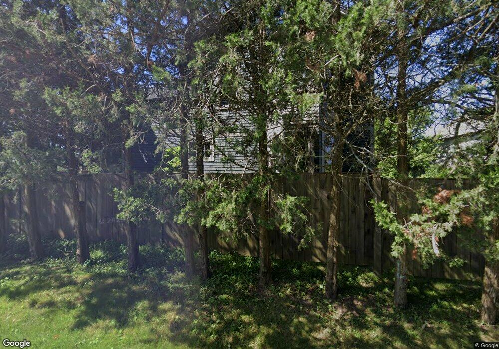 697 Leetes Island Rd unit 719, Branford, CT 06405 - photo 1