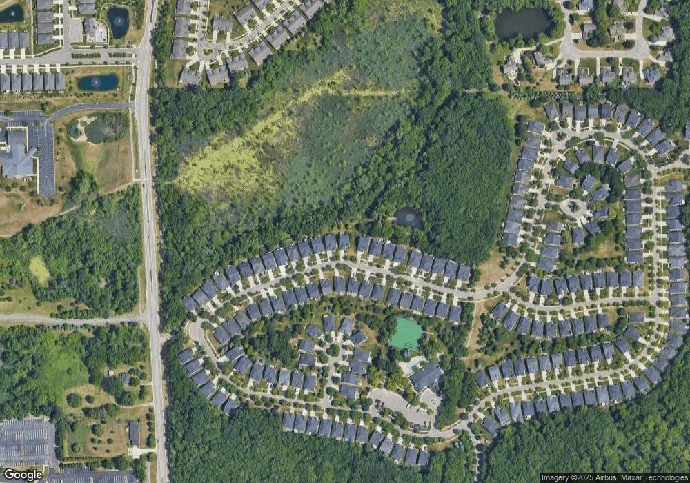 4018 Hillsdale Dr unit 238, Auburn Hills, MI 48326 - photo 1