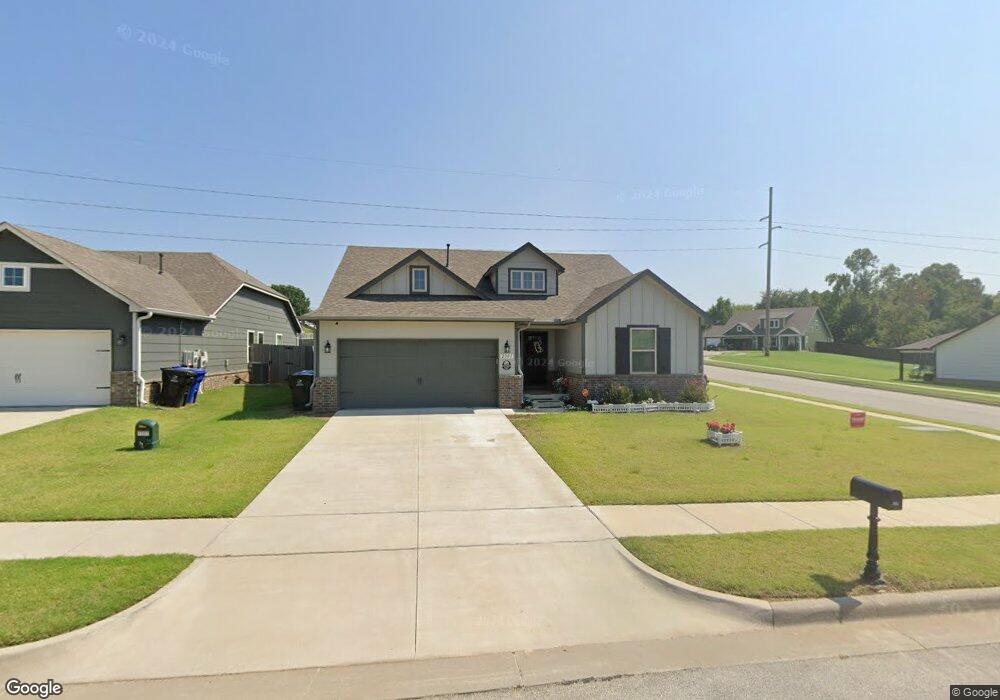 2301 E Winston St, Broken Arrow, OK 74011 - photo 1