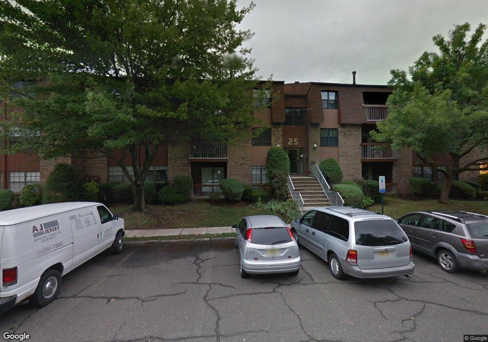 298C Alpine Way, Woodbridge, NJ 07095 - photo 1