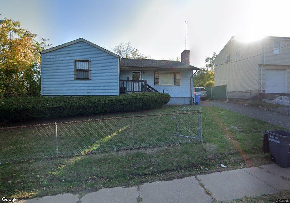 81 Battles St unit 83, Hartford, CT 06120 - photo 1