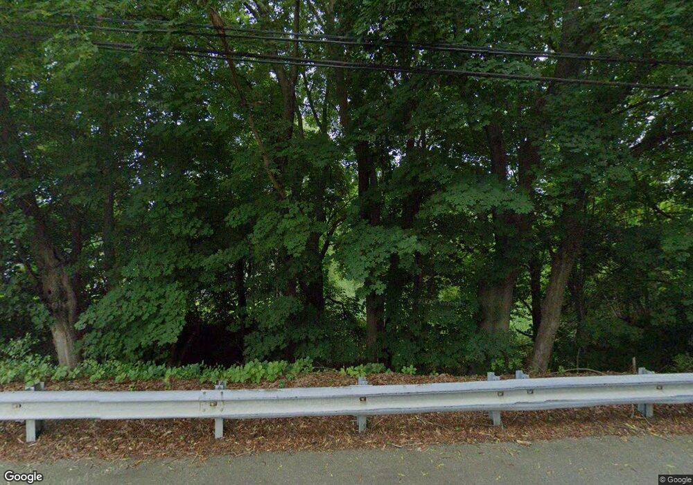 135 Ward Ave, Plainfield, CT 06354 - photo 1