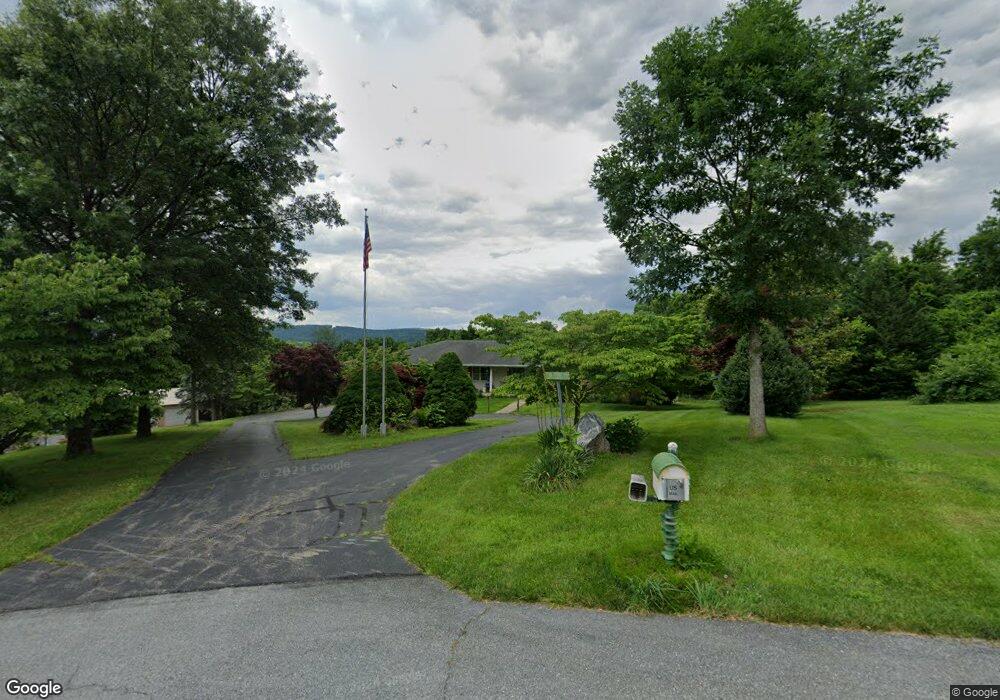 9110 Bidle Hill Ct, Myersville, MD 21773 - photo 1