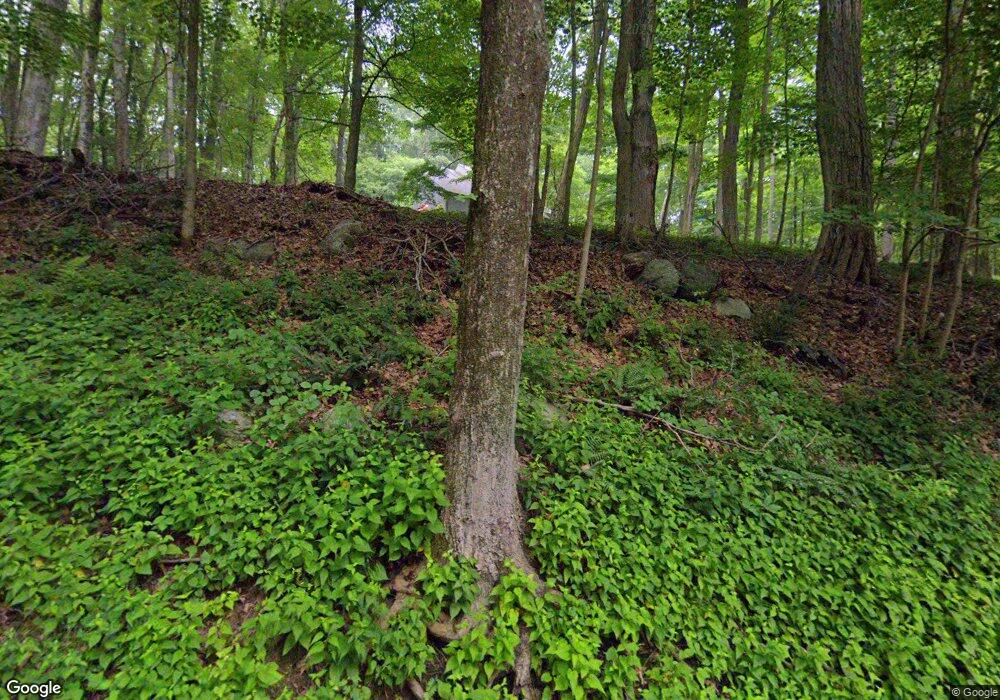 15 Eastwoods Rd, Pound Ridge, NY 10576 - photo 1