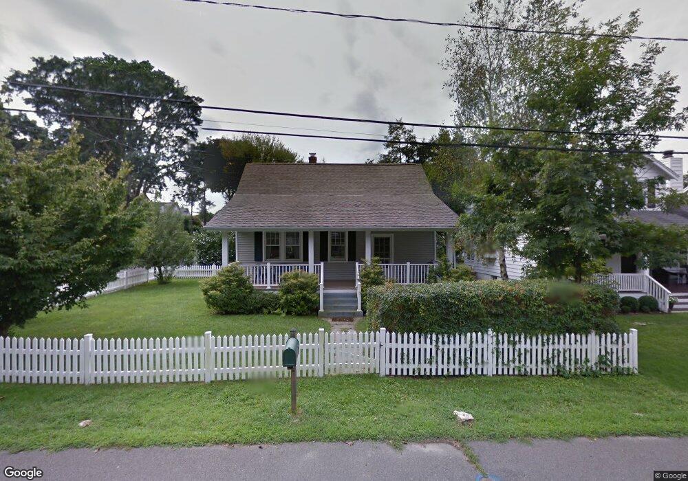 35 Pleasant St, Cos Cob, CT 06807 - photo 1