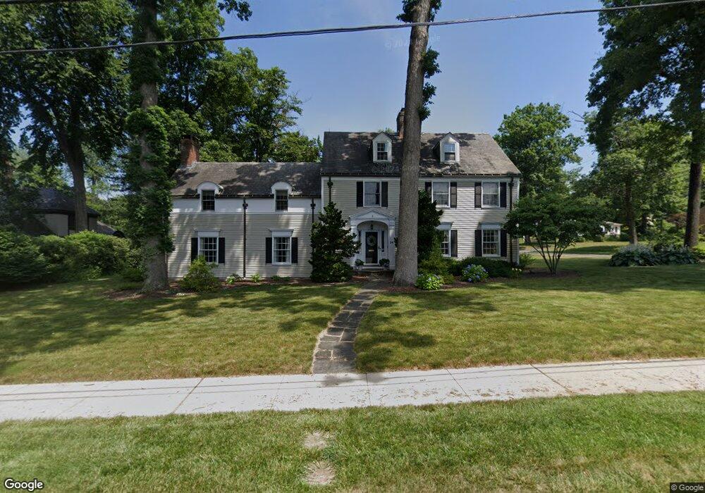 24 Mohawk Dr, West Hartford, CT 06117 - photo 1