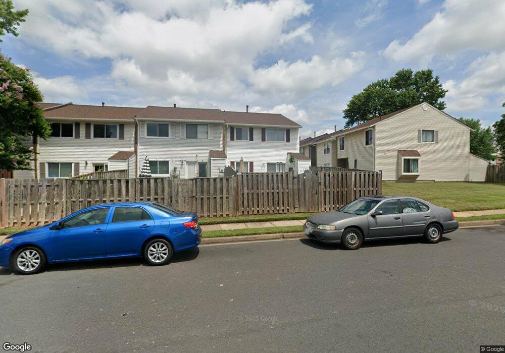 7516 Purdue Ct unit 28, Manassas, VA 20109 - photo 1