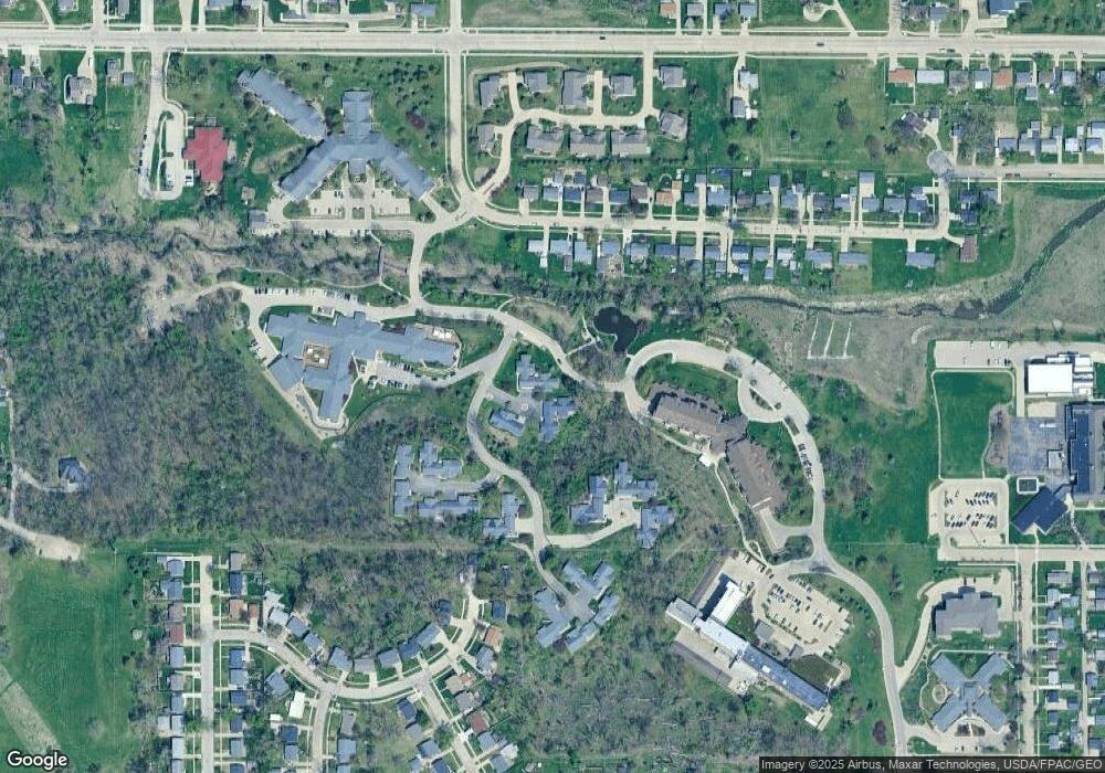 1411 Brendel Hill Dr NW, Cedar Rapids, IA 52405 - photo 1