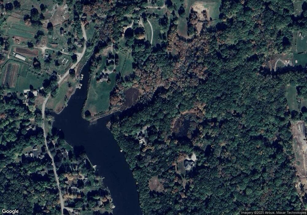 32 Pequotsepos Rd N, Stonington, CT 06378 - photo 1