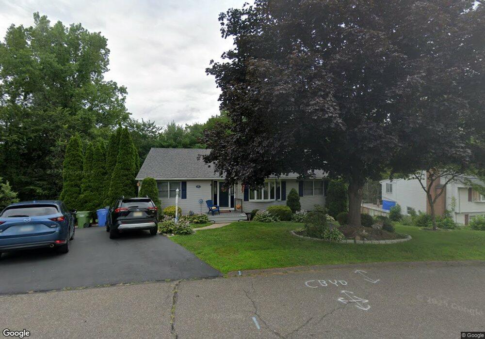 197 Dana Ln, Meriden, CT 06451 - photo 1