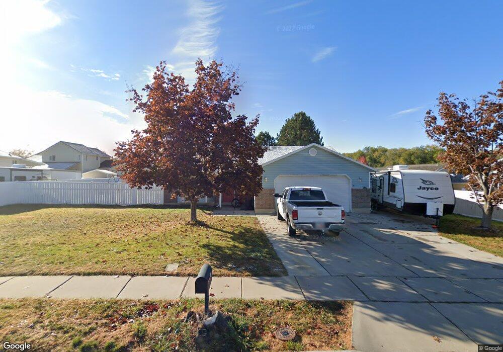 873 W 1090 N, Clearfield, UT 84015 - photo 1