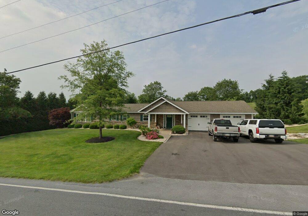 3103 Leafmore Rd, Chambersburg, PA 17202 - photo 1