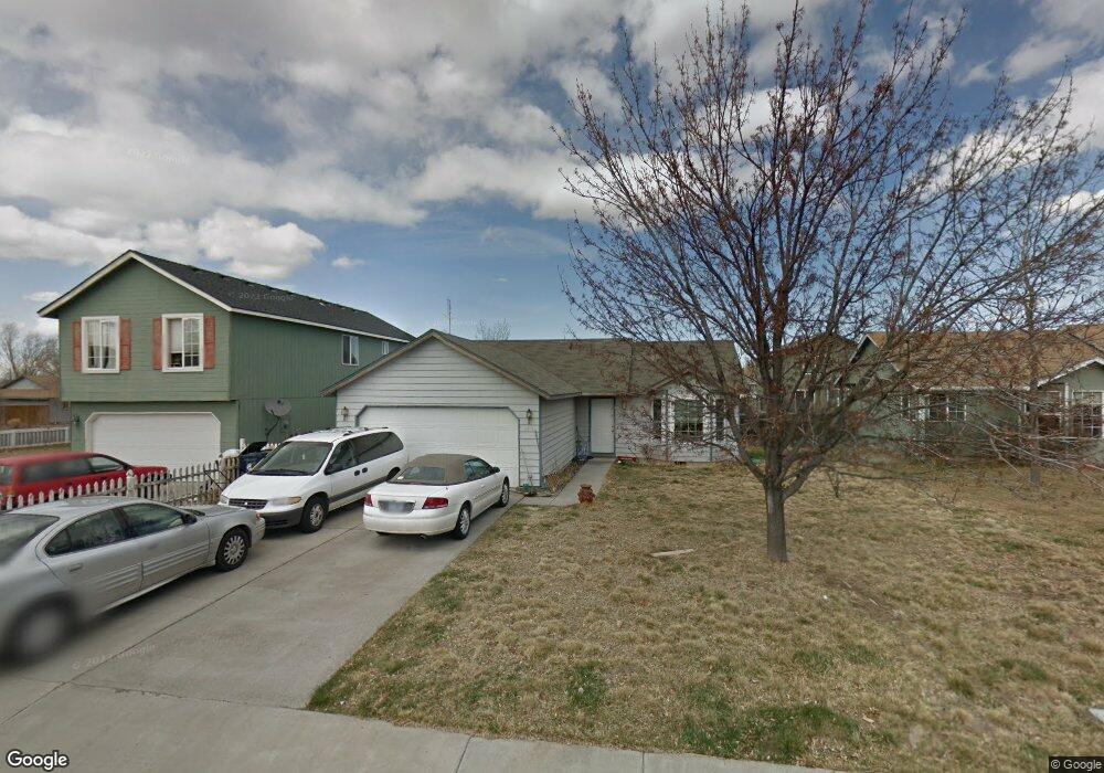 3027 SW Quartz Place, Redmond, OR 97756 - photo 1