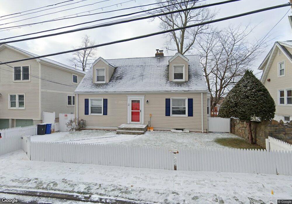 79 Hillview Ave, Yonkers, NY 10704 - photo 1