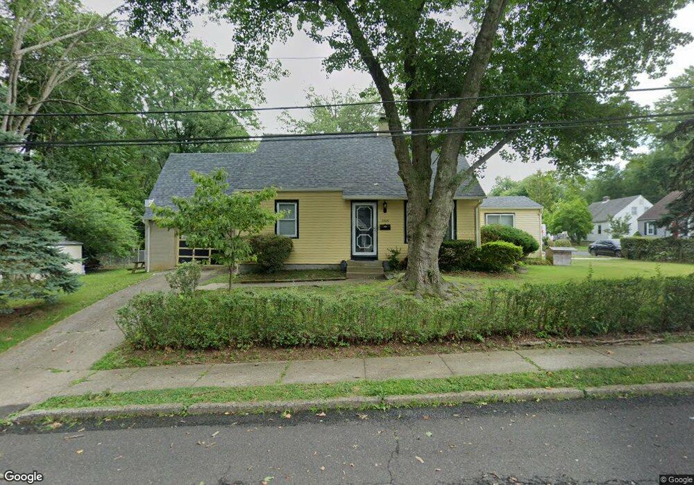 2305 Pershing Ave, Abington, PA 19001 - photo 1