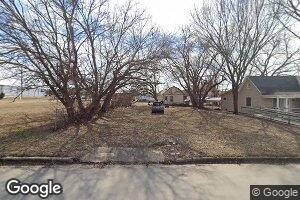 105 W 3rd Ave, Caney, KS 67333