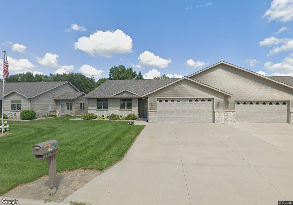 1710 Crystal Dr, Albert Lea, MN 56007 - photo 1
