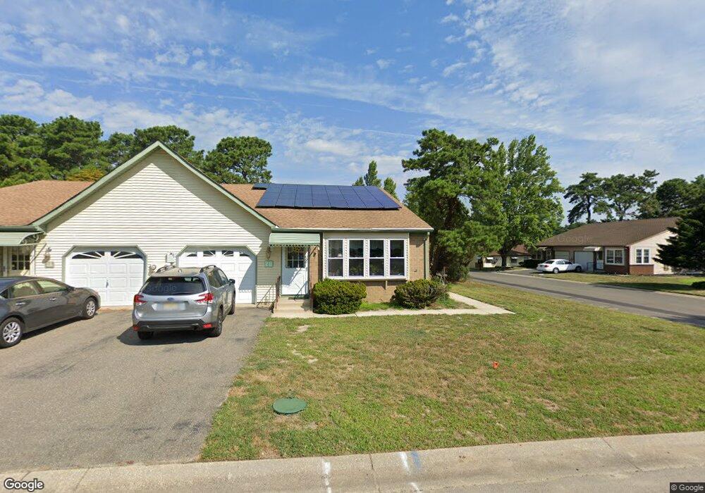 2B Pembroke Ln, Whiting, NJ 08759 - photo 1