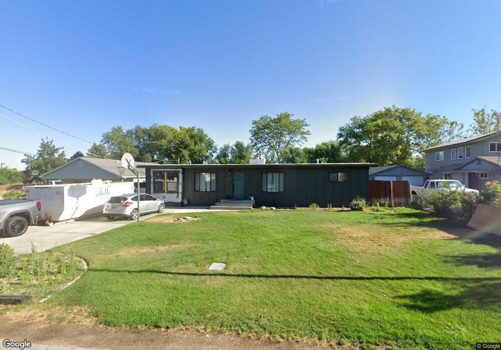 1071 E Mecham Ln, Midvale, UT 84047 - photo 1