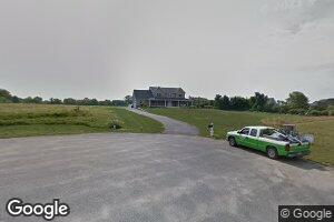 27 Lewis Dr, Middletown, RI 02842