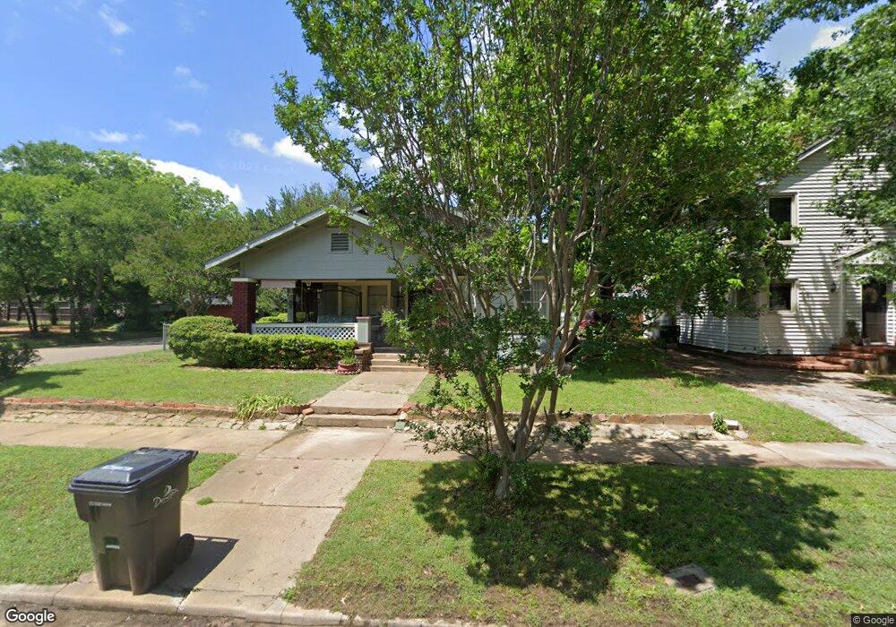 1331 W Main St, Denison, TX 75020 - photo 1