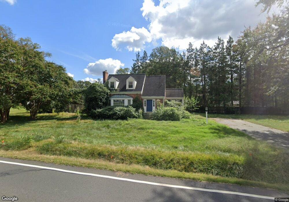 6701 Haycock Rd, Falls Church, VA 22043 - photo 1