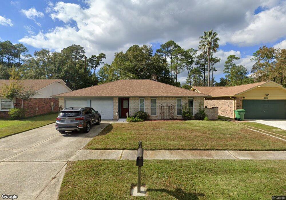 129 W Queens Dr, Slidell, LA 70458 - photo 1