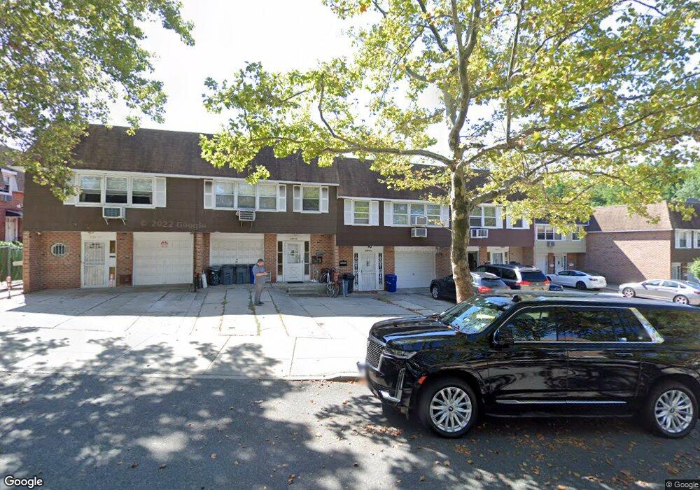 24024 68th Ave, Little Neck, NY 11362 - photo 1