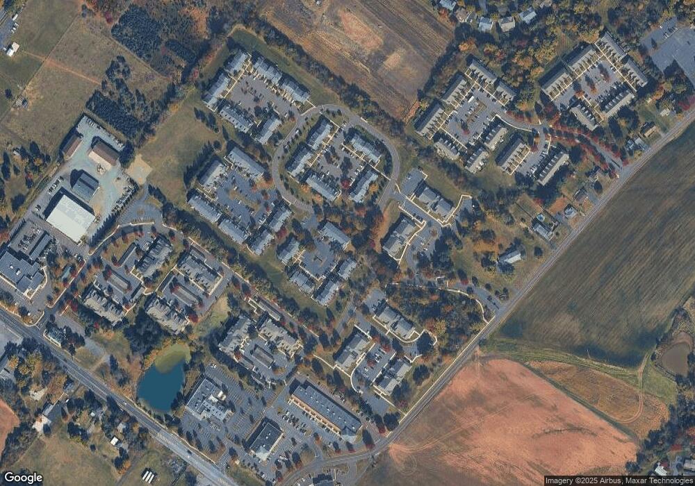 113 Regal Ct unit 113, Royersford, PA 19468 - photo 1