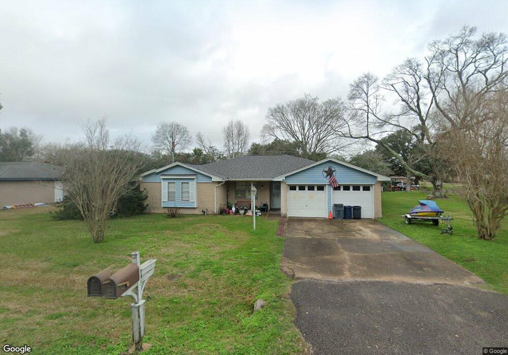 83 Doris Cir N, Alvin, TX 77511 - photo 1