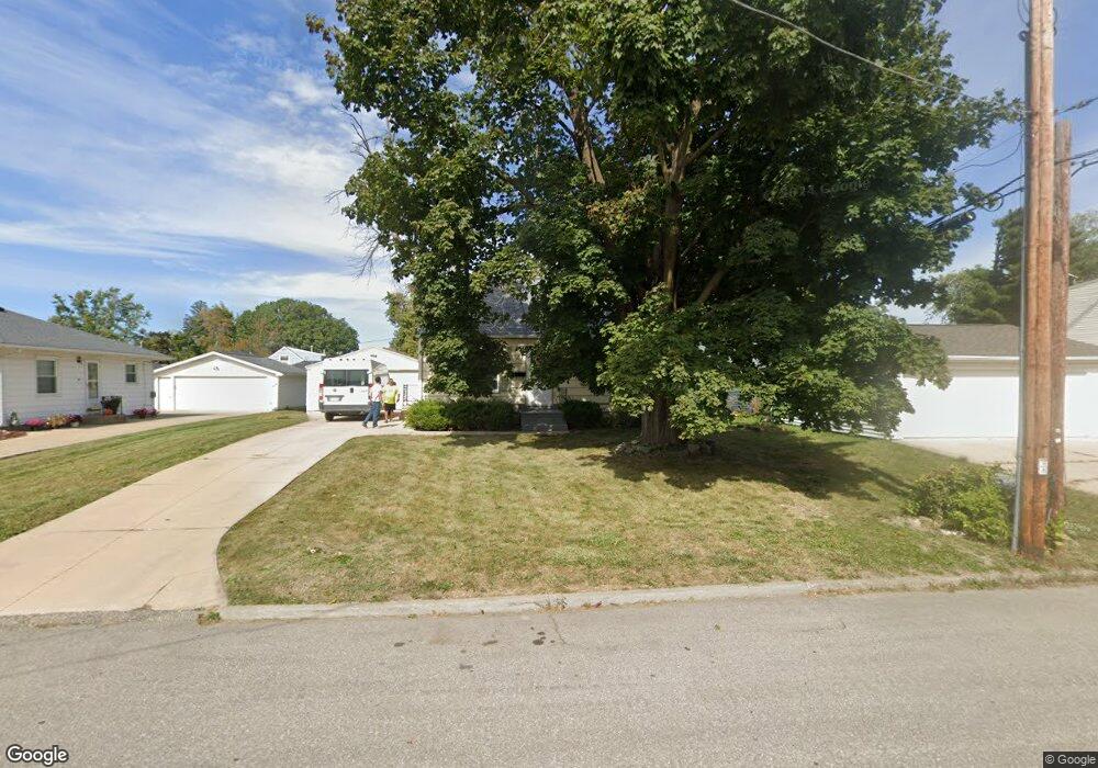 3110 Dalewood Ave SE, Cedar Rapids, IA 52403 - photo 1