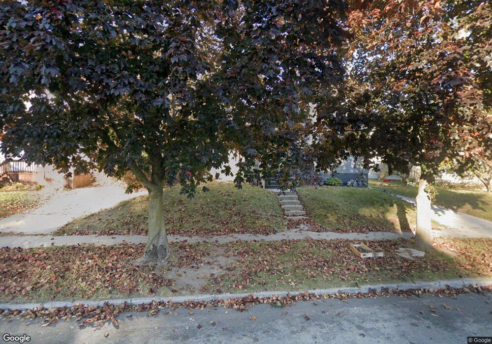 724 N 7th St, Manitowoc, WI 54220 - photo 1